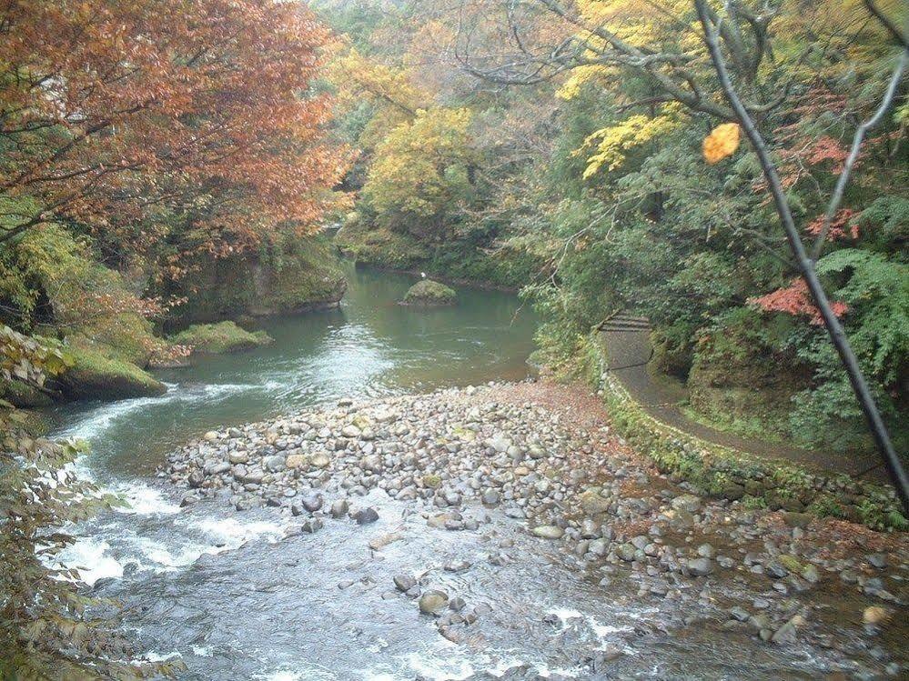 Yamanaka Onsen Shirasagiyu Tawaraya Hotel Кага Екстериор снимка